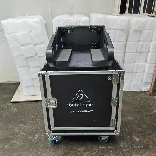 Hydraulic Flight Case for Behringer WING COMPACT