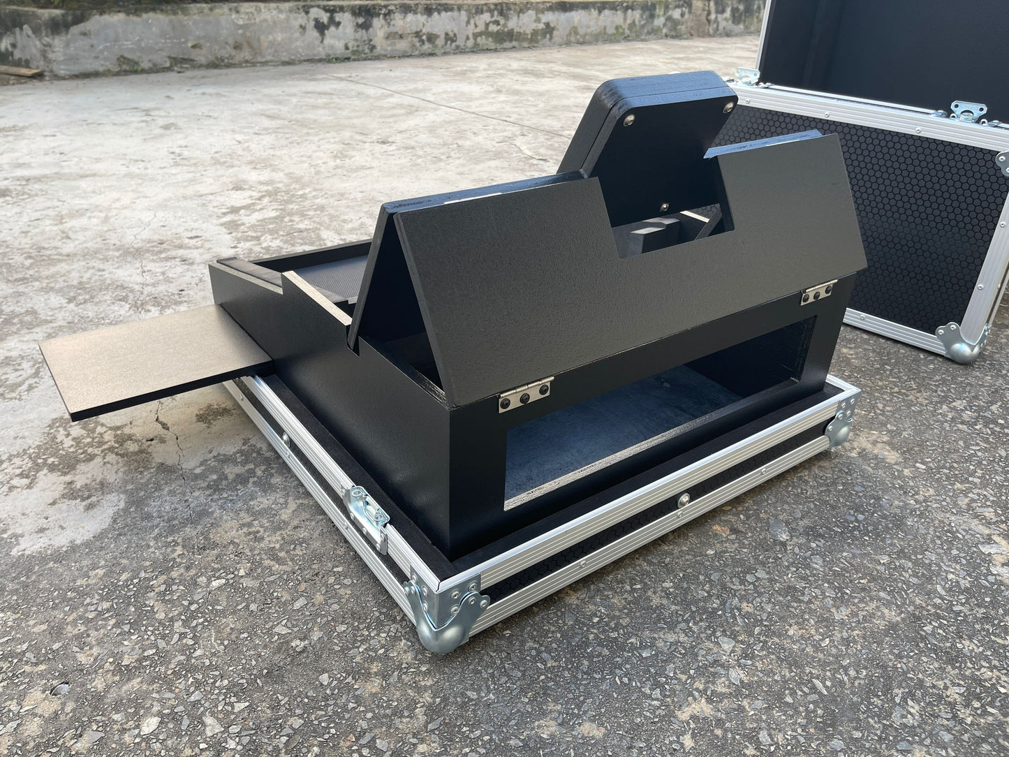 Custom Flight Case for Lighting Consoles & Control Equipment