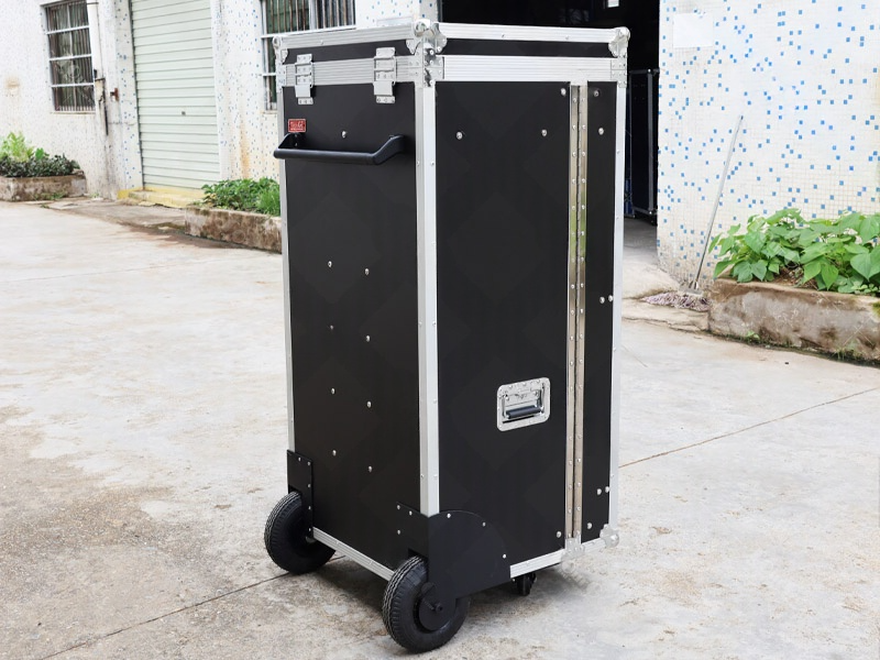 Custom Aluminum Horse Tack Flight Case with Wheels Double Saddle Storage Locker for Equestrian Equipment Transport