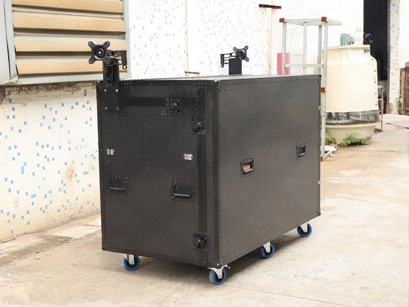 Portable Video Production Flight Case with Dual Monitor Mounts and Pull-Out Drawers for Live Streaming and Broadcast Control