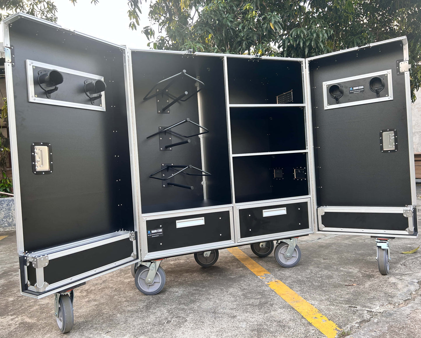 Custom Equestrian Tack Trunk & Horse Tack Flight Case
