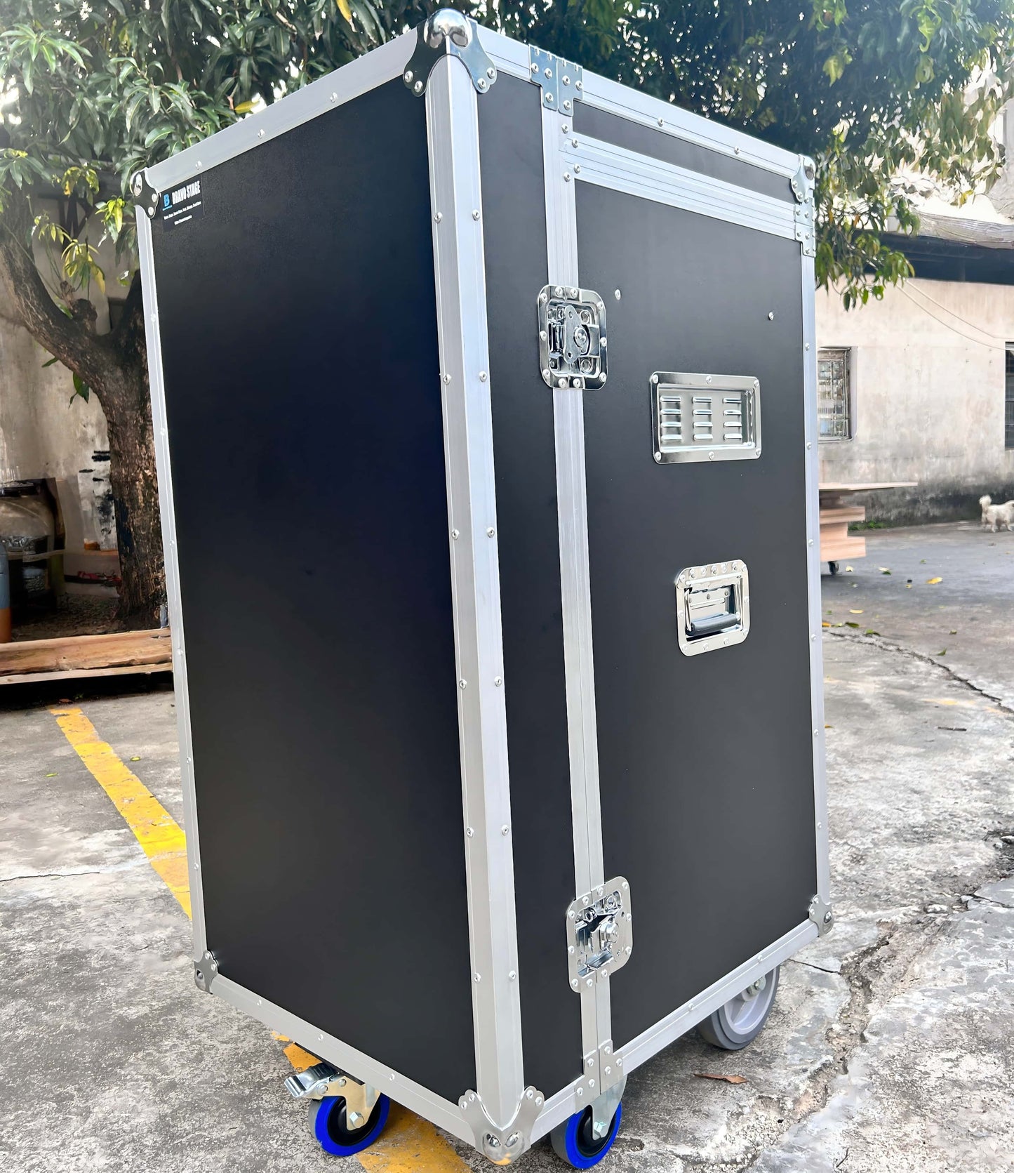 Horse Tack Flight Case with Saddle Racks & Caster Wheels