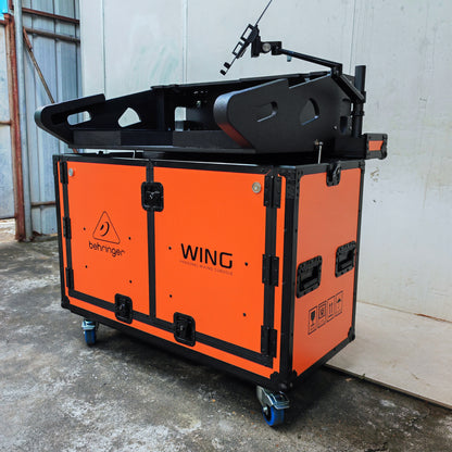 Hydraulic Flight Case for Behringer WING